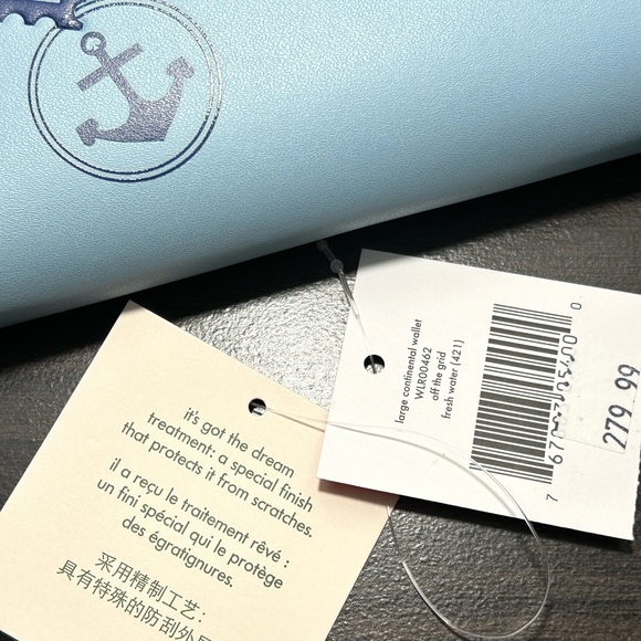 Kate Spade “off the grid” large continental wallet - Picture 5 of 8